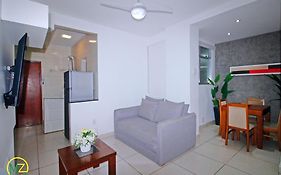 Ótimo 2 quartos na quadra da praia para 6 pessoas